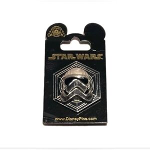 Disney Star Wars The Last Jedi Captain Phasma Pin